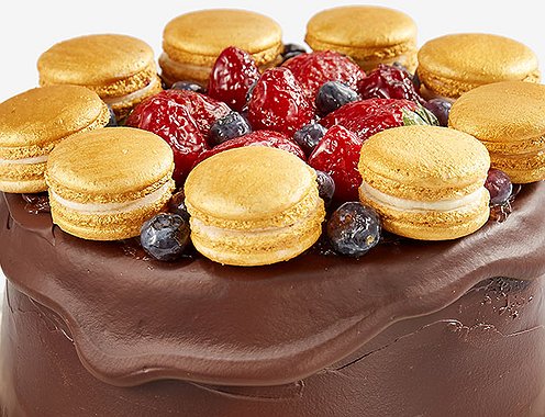 Торт "Macaroons & Berries" - Gold Bar Style - 1,7 kg